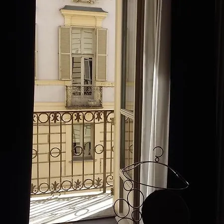 Appart hôtel Piazza Castello 3*