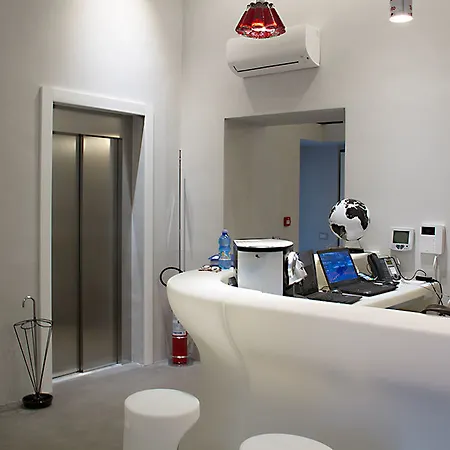 Piazza Castello 4* Турин