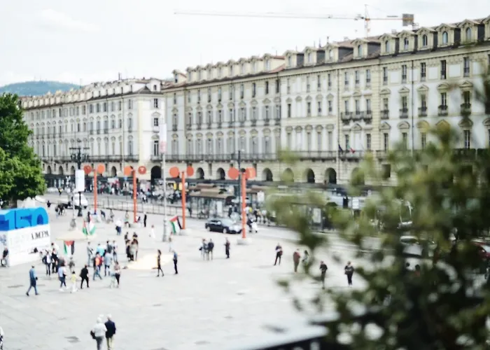 公寓式酒店 卡斯泰洛广场套房公寓式酒店