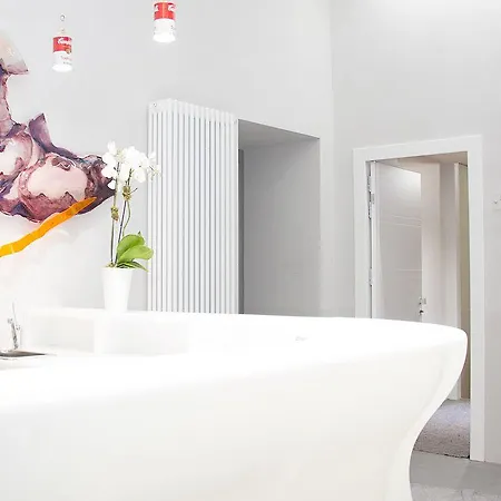 Apartahotel Piazza Castello 4*
