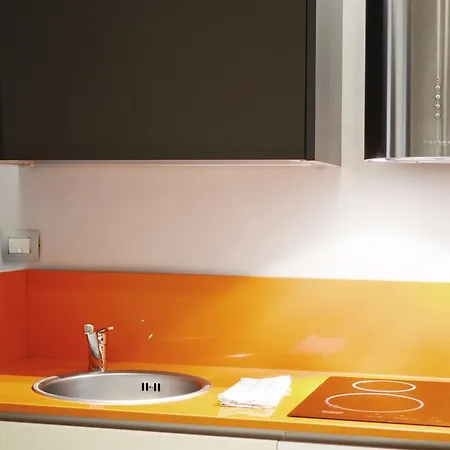 Apartahotel Piazza Castello 4*